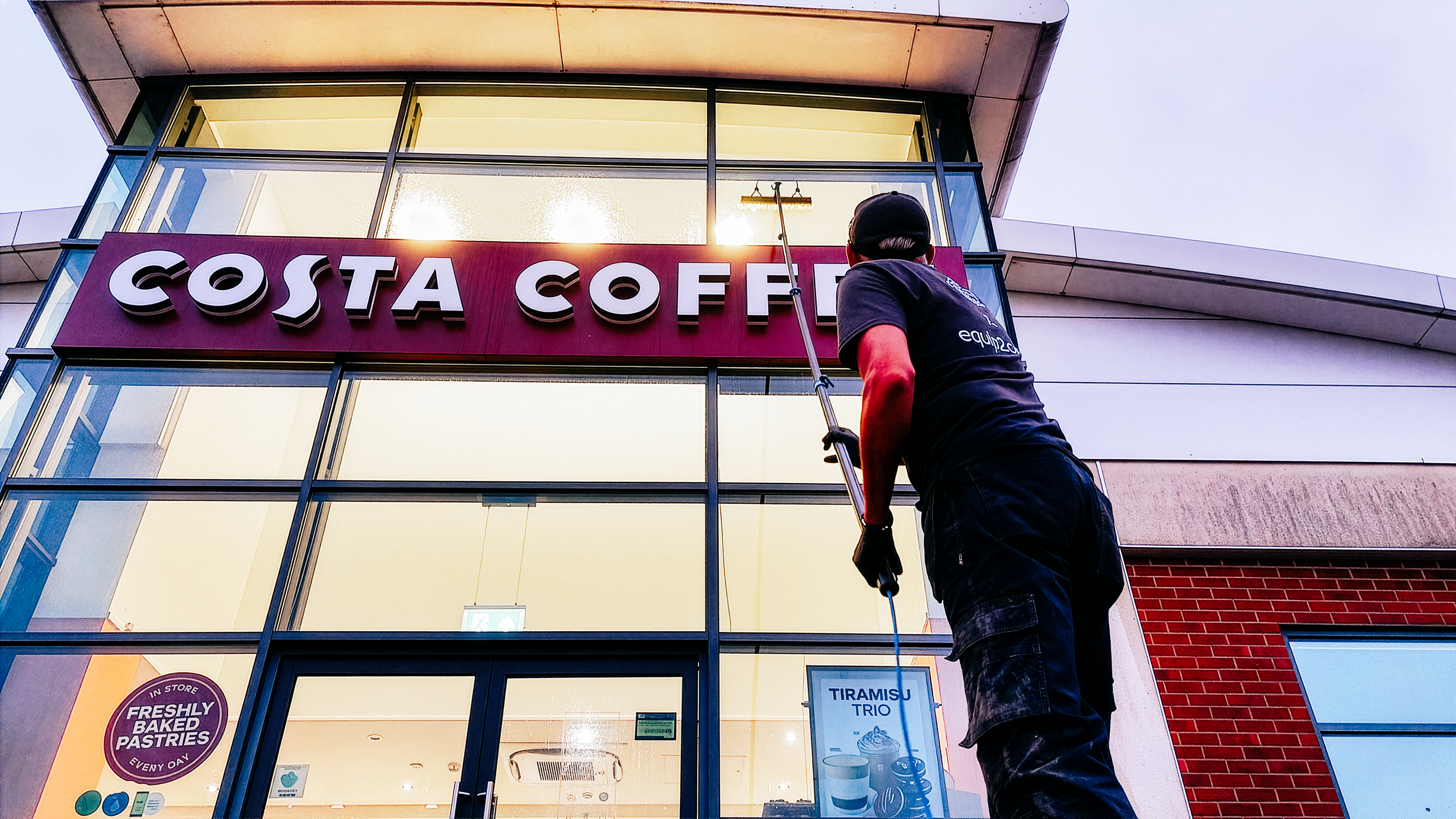 serviceData.pressureWashing.services.commercialPressureWashing.title