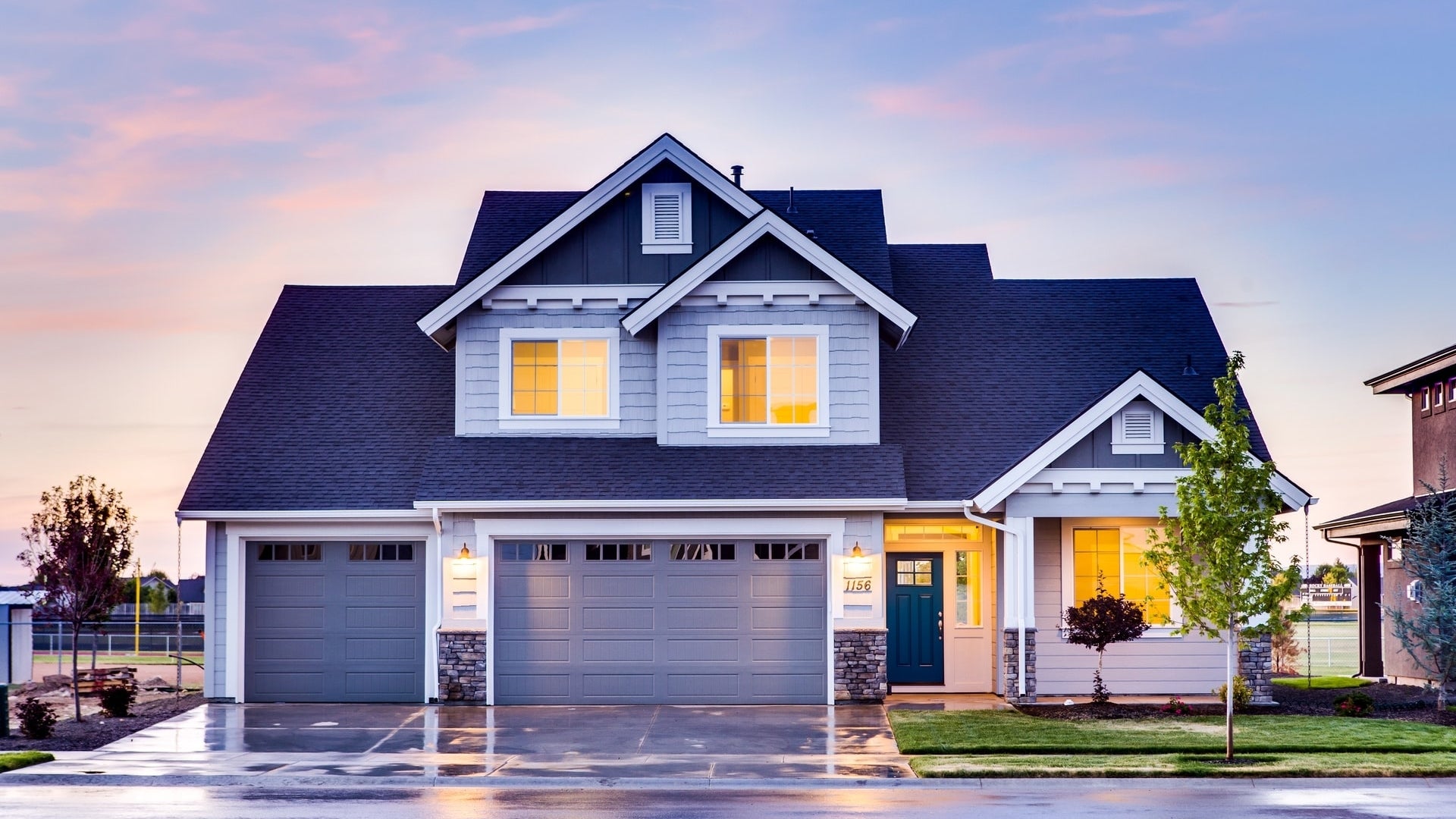 serviceData.exteriorPainting.services.garageDoorPainting.title